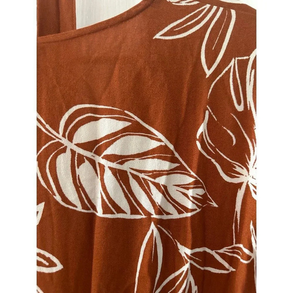 Forever21 Contemporary Women’s size Small jumpsuit - Picture 9 of 9